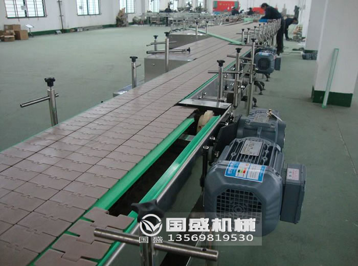 鏈板輸送機(jī)重點(diǎn)