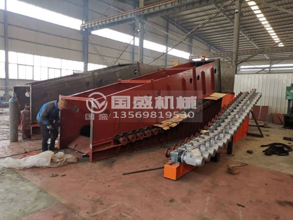 振動(dòng)電機(jī)螺栓使用過程中斷裂 振動(dòng)電機(jī)螺栓使用過程中斷裂